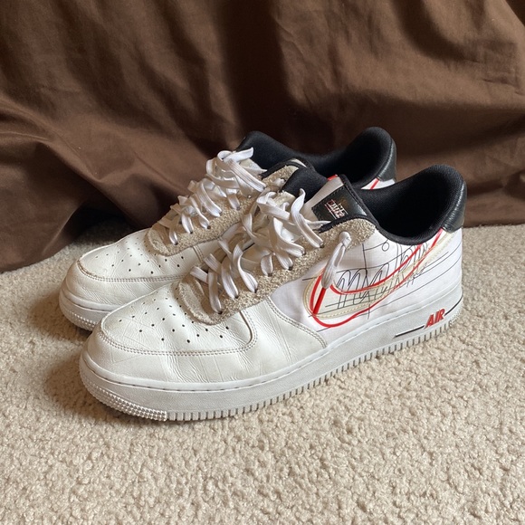 Nike Air Force 1 - Picture 3 of 5
